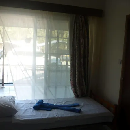 Apartment Budget Residences *